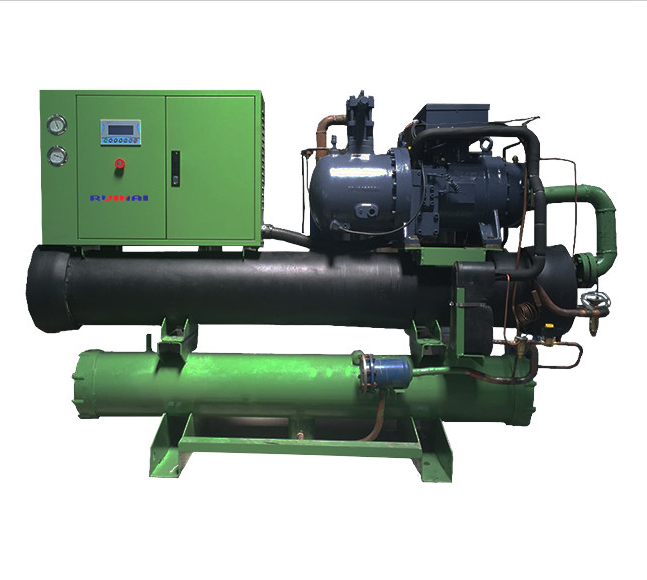 Dedicated chiller for concrete mixing s