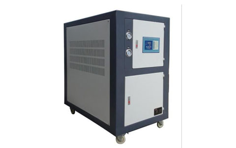 工业冷水机组常用制冷单位